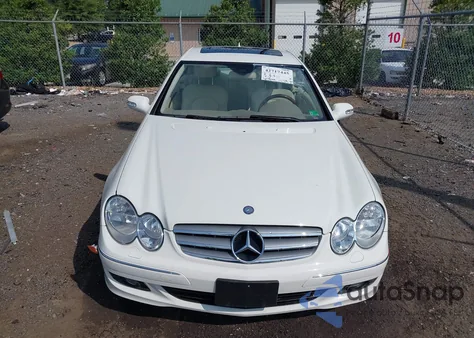 2008 Mercedes-Benz Clk 350 from USA, damaged, VIN WDBTJ56H18F240864